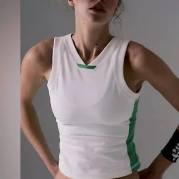 Free People Tops - NEW FREE PEOPLE MOVEMENT POWERWALK TANK RED BLACK LARGE